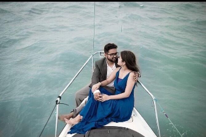 Candlelight Dining Experience for Two On a Yacht in Mumbai - Who will enjoy this private sailing?