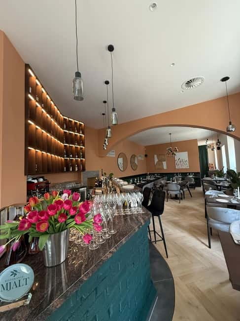 Candlelight dinner for two – Italian night in Berlin - Should you book Ristorante Mjalt?