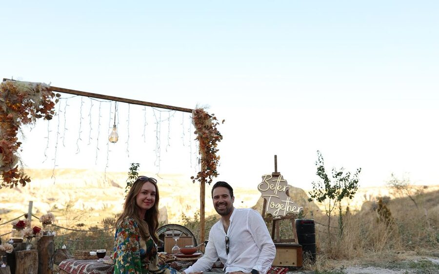 Cappadocia: Love Valley Proposal Service with Transfers - Your early-morning pickup and short transfer