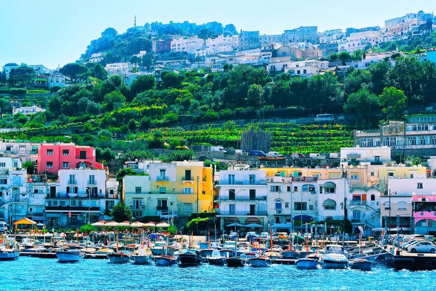 Capri: Private Island Boat Tour for Couples - Why seeing Capri by private boat changes the day