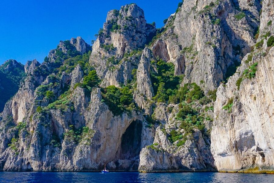 Capri: Private Island Boat Tour for Couples - What the captain adds