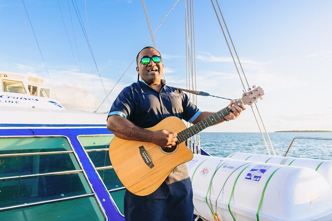 Captain Cook Cruises Fiji - Sunset Dinner Cruise - Drinks, seating, and comfort on board