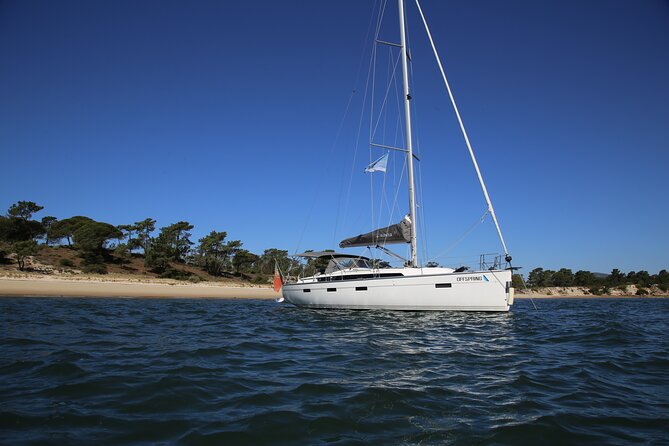 Cascais Romantic Luxury Private 2h Cruise with sparkling wine - Leaving Cascais Marina with a bottle of sparkling wine