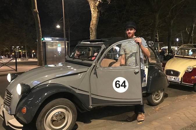 Christmas illuminations in 2CV - With 2 Presents (Food + goodies) - Medieval gates and the old city edge
