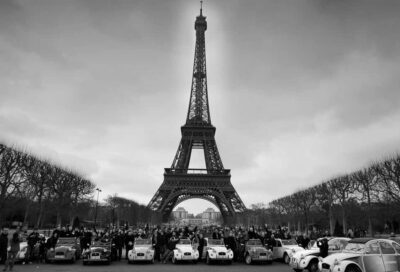 Classic, Romantic Paris: 3-Hour Vintage 2CV Tour