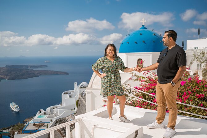 Couple and Family Photoshoot Experiece in Santorini - Stop 1: Santorini photography among white houses
