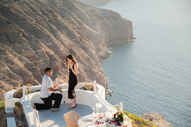 Couple and Family Photoshoot Experiece in Santorini - Timing your one-hour session