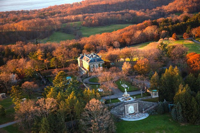 Couple's Private Hudson Valley Fall Foliage Helicopter Tour from Westchester - Weather, cancellations, and route changes