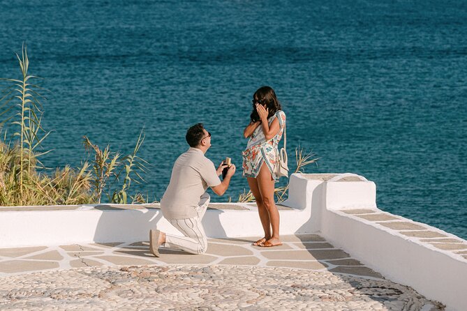 Couples or Family Private Photoshoot Sessions on Paros - Vera’s role in making the session comfortable