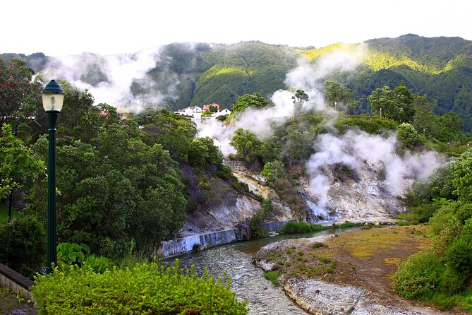 Couples PRIVATE Hybrid 4X4 Tour - Furnas (Inc Hot Springs and 3 Course Lunch) - Why Furnas makes such a good private day trip