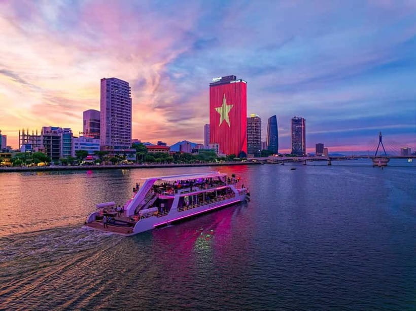 Da Nang: Experience a Magical Sunset Dinner Cruise in DN Bay - Finding the Poseidon ticket booth at 36 Bach Dang