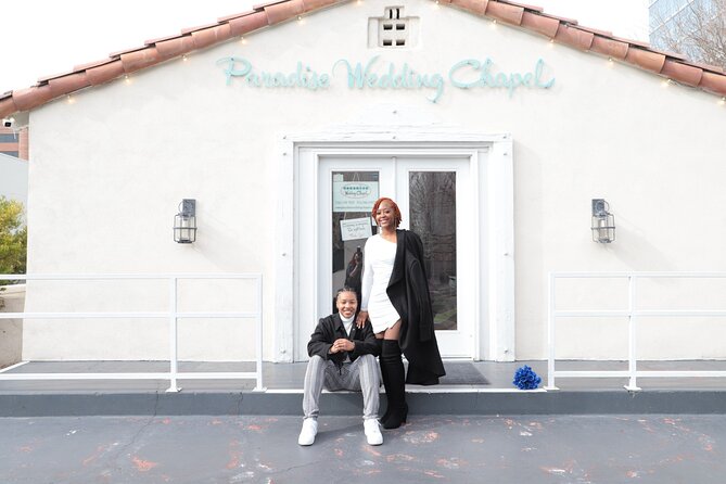 Drive-up Las Vegas Wedding - Why the low booking price needs careful reading
