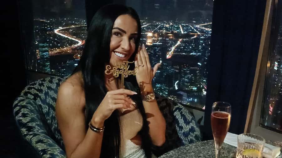 Dubai: Burj Khalifa Sunset Engagement with Porsche Pickup - A proposal built around timing and surprise