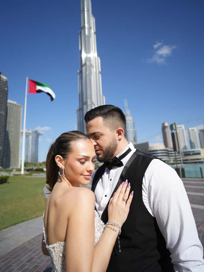 Dubai: Iconic Burj Khalifa Pre-Wedding Photoshoot - Finishing near the Burj Khalifa