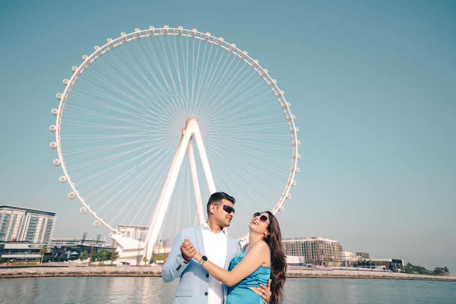Dubai: JBR Beach Pre Wedding Photoshoot - First stop: 30 minutes around JBR Beach
