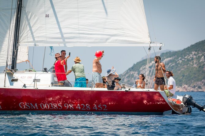 Dubrovnik Private Romantic Sunset Sailing - What the Sailing Itself Feels Like