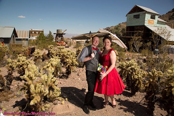 Eldorado Canyon Wedding Package - From Las Vegas hotel to Eldorado Canyon