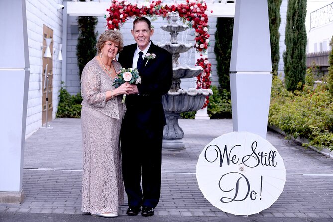 Elvis Chapel Wedding and Vow Renewal - The Elvis entrance, songs, and vows