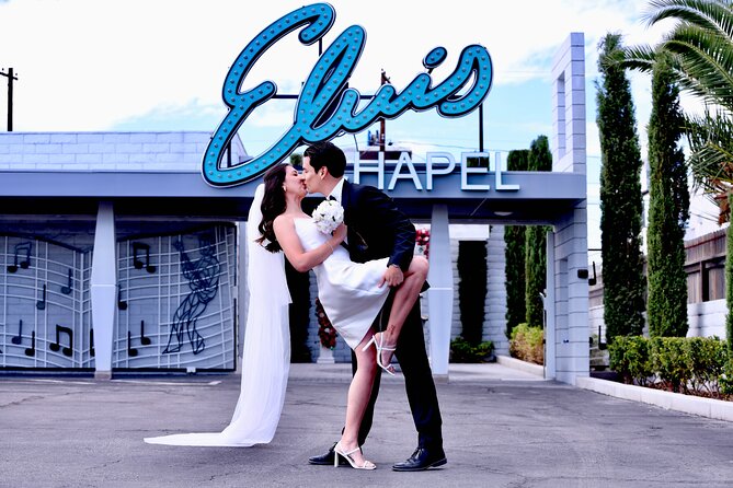 Elvis Chapel Wedding and Vow Renewal - Photos that preserve the silliness and the sentiment