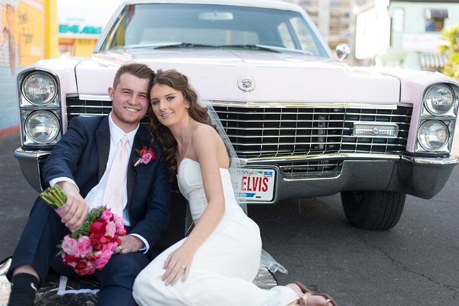 Elvis Themed Wedding or Vow Renewal at Graceland Wedding Chapel - Elvis leads the ceremony