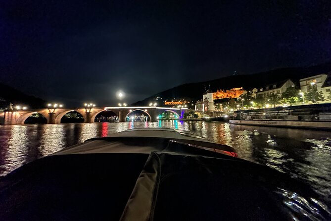 Exclusive private boat trip for couples in Heidelberg - Love Island and the modern river corridor