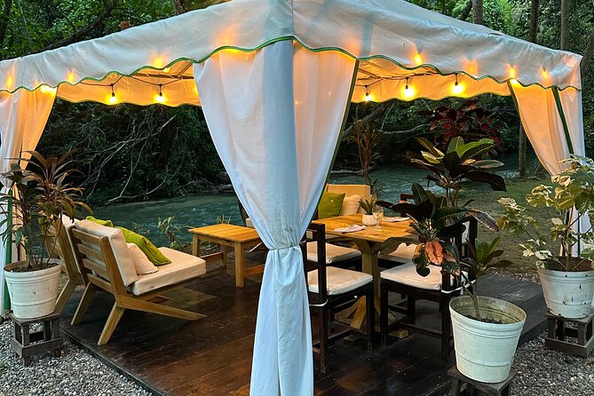 Exclusive Sunset Dinner At Reggae Hill - Key points at a glance