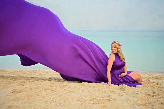 Flying dress photoshoot Dubai Solo, Couple and Group Session - Is $540 per person fair value?