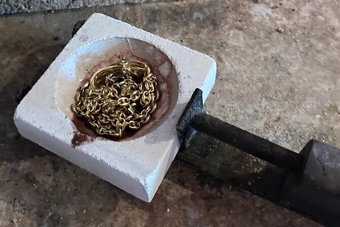 Forge your own wedding rings or friendship rings in Tuscany - The Four-Hour Ring-Making Process