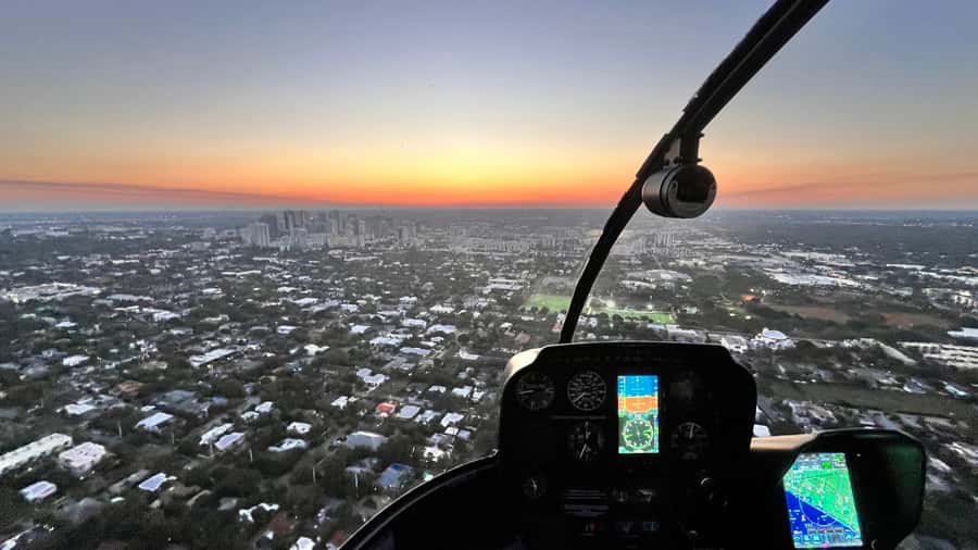Fort Lauderdale : Romantic Champagne Helicopter Flight Tour - Should you book the Fort Lauderdale champagne flight?