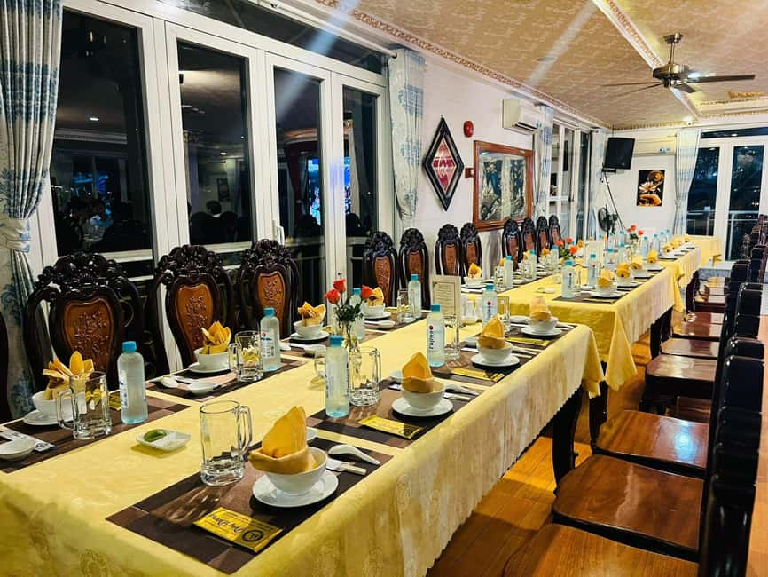 From Ho Chi Minh: Private Dinner Cruise on Saigon River Tour - Who should book this river evening?