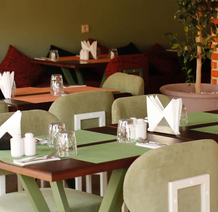 From Marrakech: Rooftop Dinner & Romantic Medina Views - Sunset timing changes the mood