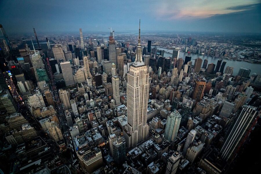 From Westchester: NYC Private Helicopter Tour for Couples - Why seeing New York from Westchester changes the trip