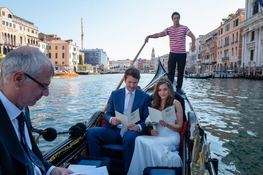 Grand Canal: Renew Your Wedding Vows on a Venetian Gondola - The weather plan is more than a footnote