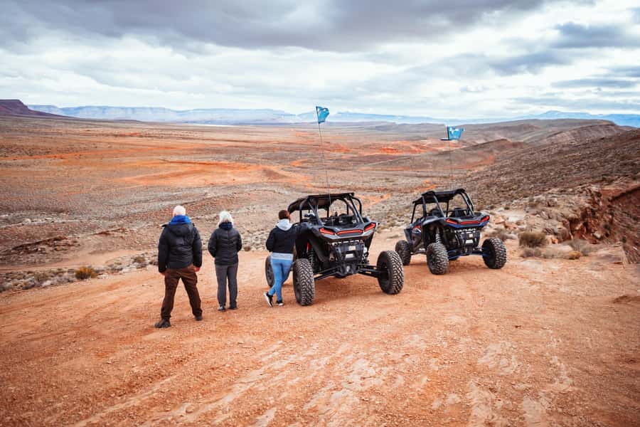 Greater Zion: Couples UTV Tour with Food - Safety briefing and getting comfortable in the UTV