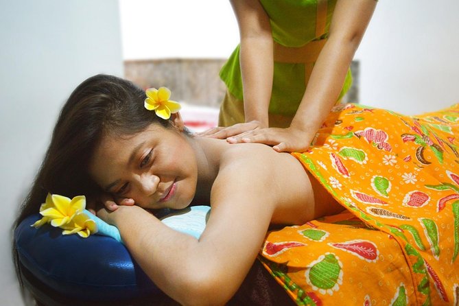 Half Day Tours: Bali 2 Hours MASSAGE & SPA - ROMANTIC SUNSET Dinner at JIMBARAN - The drive to Jimbaran Bay