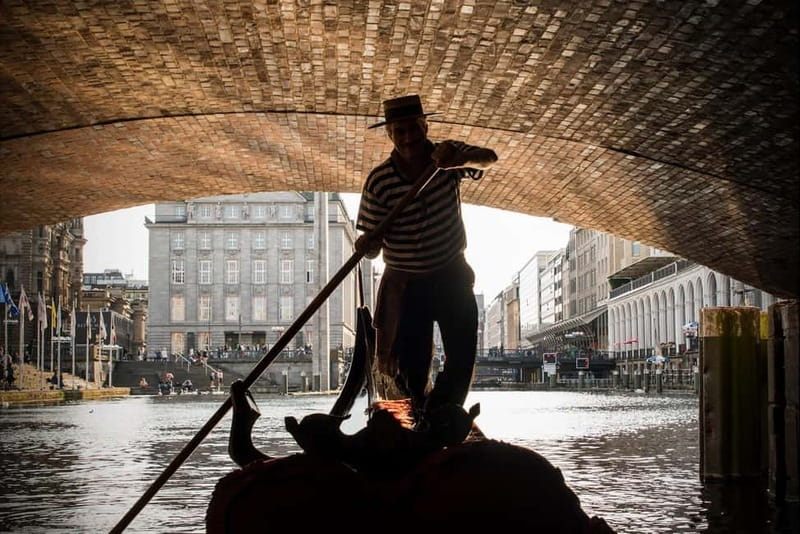 Hamburg Alster Lake romantic Tour in a Real Venetian Gondola - Lombard Bridge and the city from water level