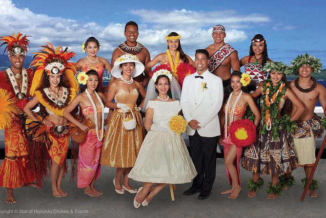 Honolulu: Three Star Deluxe Sunset Dinner Cruise and Show - Four decks, different ways to enjoy the cruise