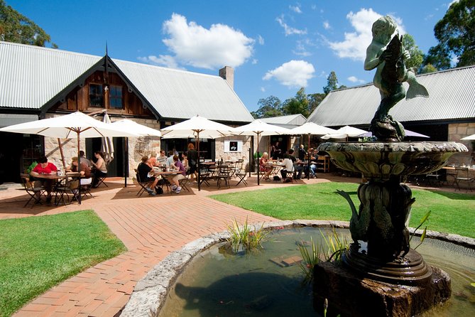 Hunter Valley Romantic Bubbly Breakfast Helicopter Tour from Cessnock - What the flight from Cessnock feels like