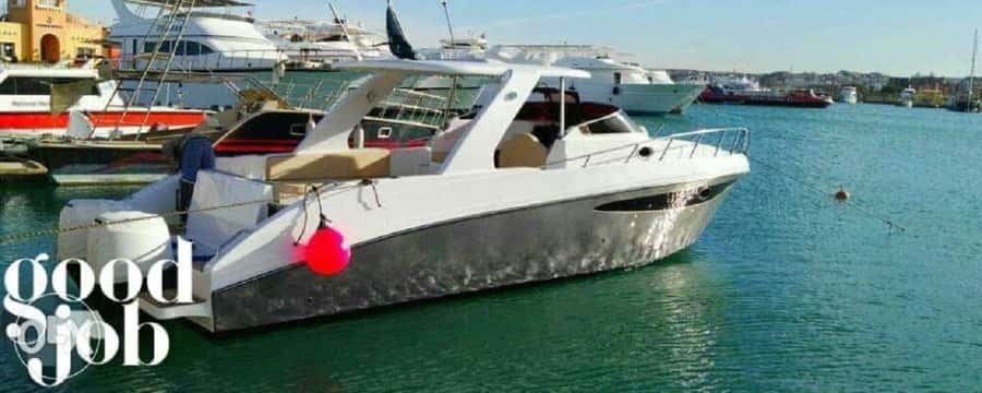 Hurghada: Private Dinner and Sunset Yacht Cruise - A private yacht instead of a crowded boat