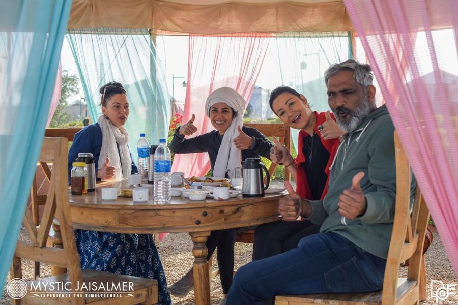 Jaisalmer: Romantic Night with Luxury Desert Camping - Desert National Park and the camel ride