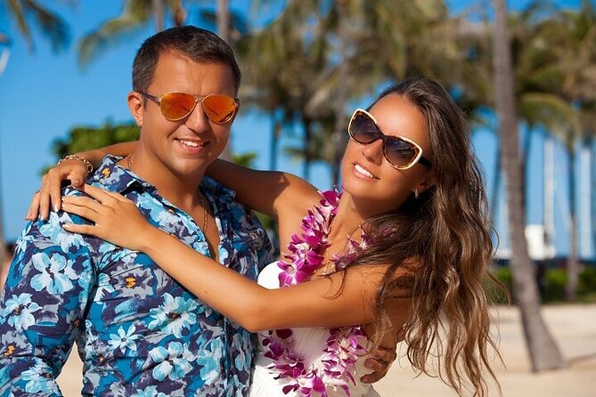 Kauai Professional Photographer Couples and Families - The photo review 30 minutes later