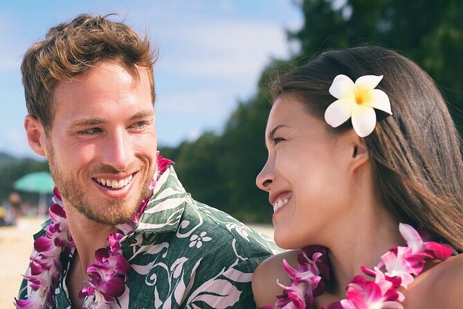 Kauai Professional Photographer Couples and Families - Weather, timing, and the one serious caution