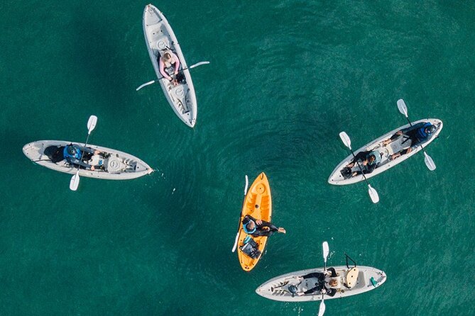 Kayak Rental for Two People in La Jolla - Getting equipped for the beach