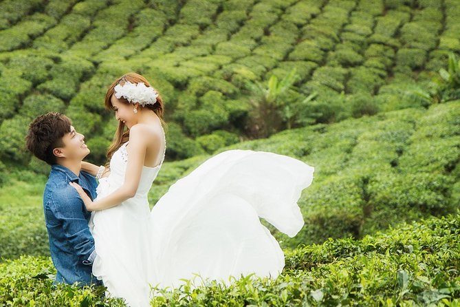 Kerala Honeymoon Special Package with Private Houseboat - Day 2: Nilgiri thar, Mattupetty Dam, and Echo Point