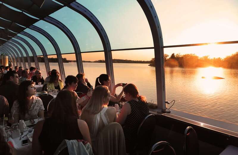 Kingston: Sunset Dinner Cruise - What Dinner Is Like Onboard