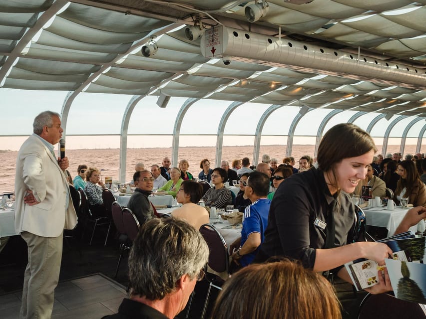 Kingston: Sunset Dinner Cruise - Who Will Enjoy This Kingston Cruise
