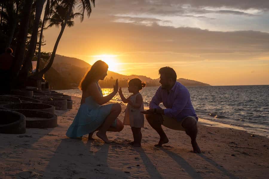 Koh Samui: Private Photoshoot for Couples & Families - Choosing between a beach, viewpoint, and waterfall