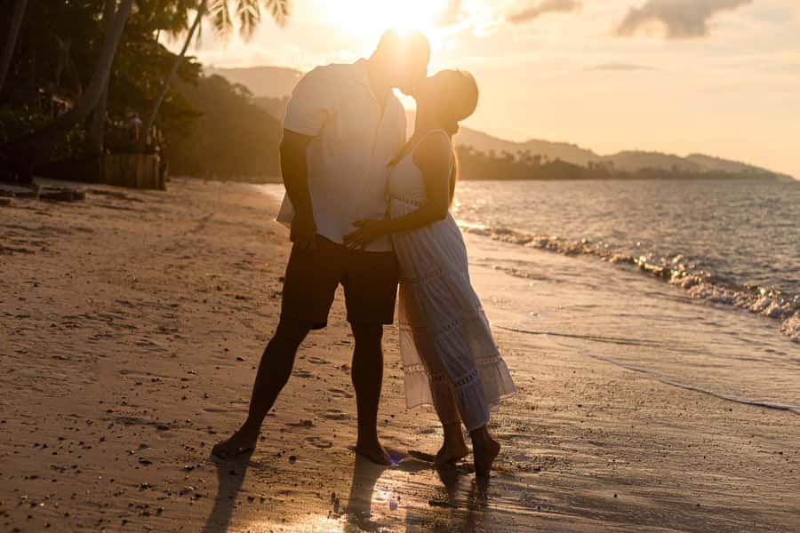 Koh Samui: Private Photoshoot for Couples & Families - What you receive after the shoot