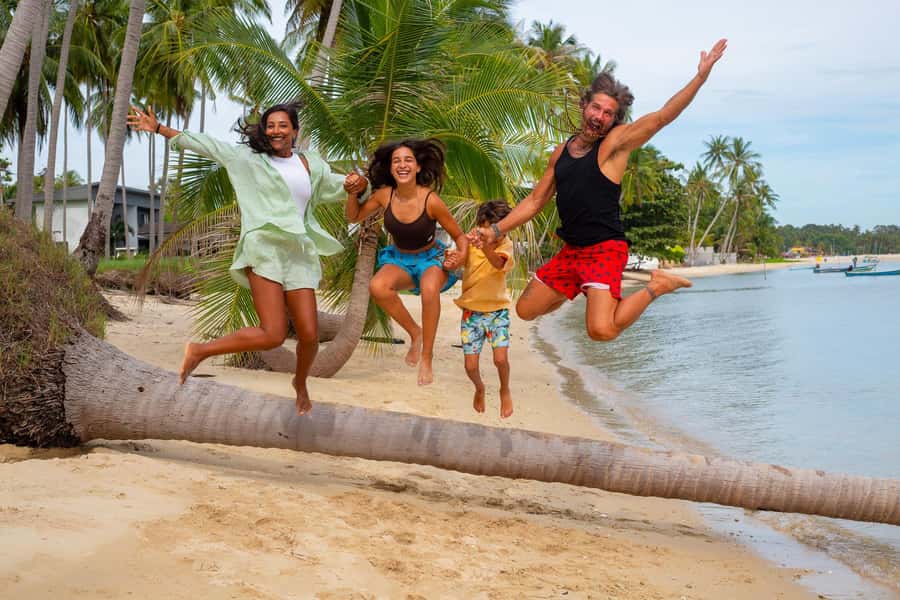 Koh Samui: Private Photoshoot for Couples & Families - Who will get the most from this experience