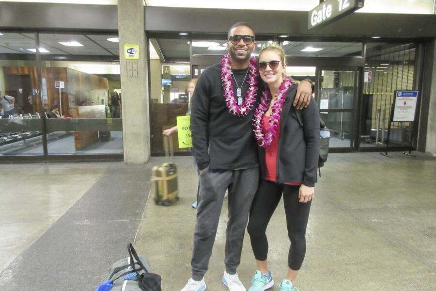 Kona Honeymoon Airport Lei Greeting - A warm first scene at Kona Airport